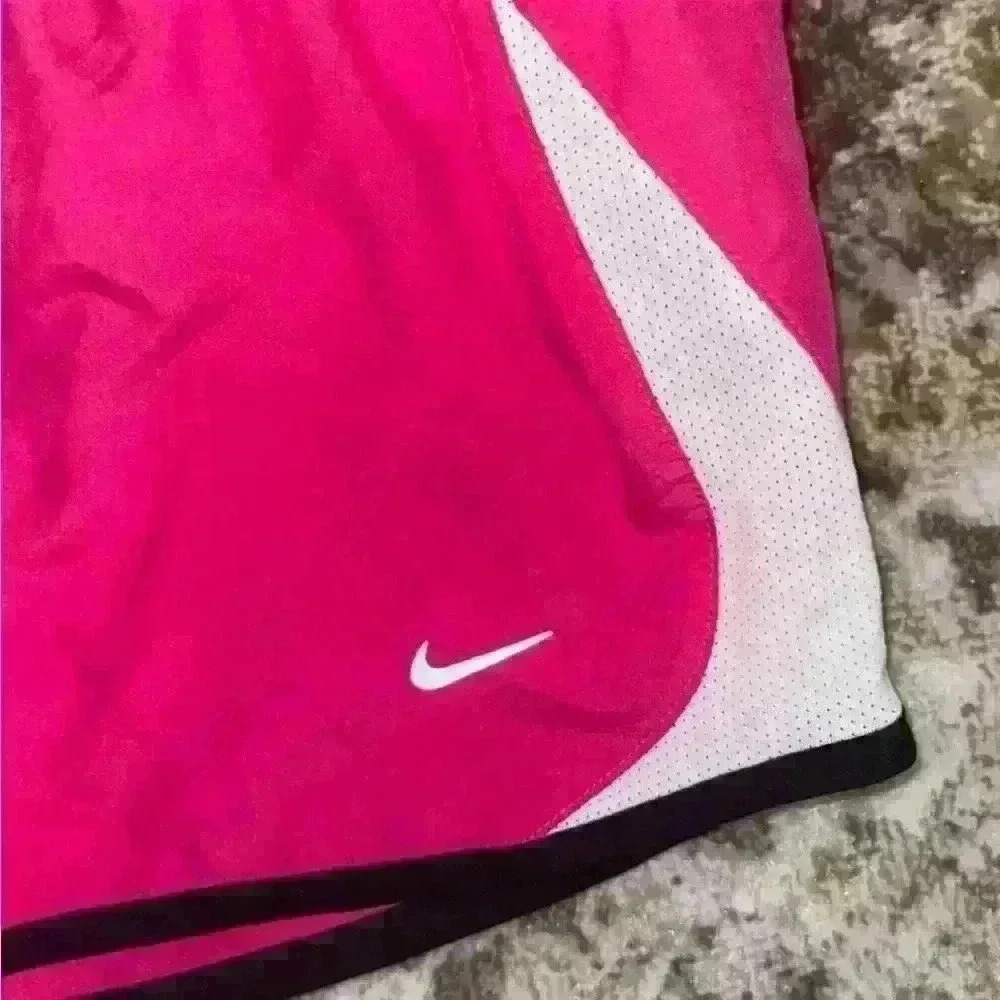 Nike | Women's Pacer Lined Built-in-Brief Tempo Running Shorts | Size : XS - Picture 3 of 4